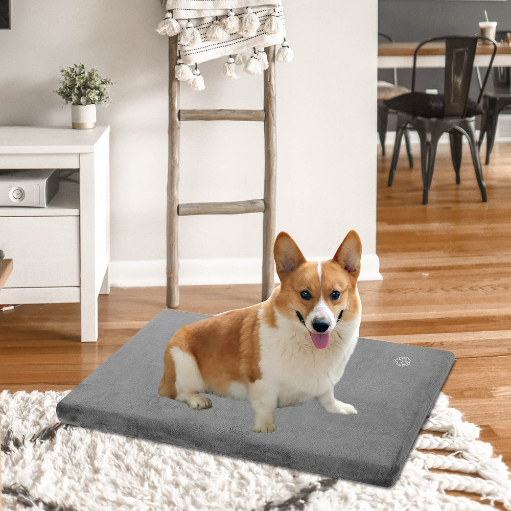 EMPSIGN Reversible Cool & Warm Dog Crate Pad | Waterproof, Washable Cover - feature view 33
