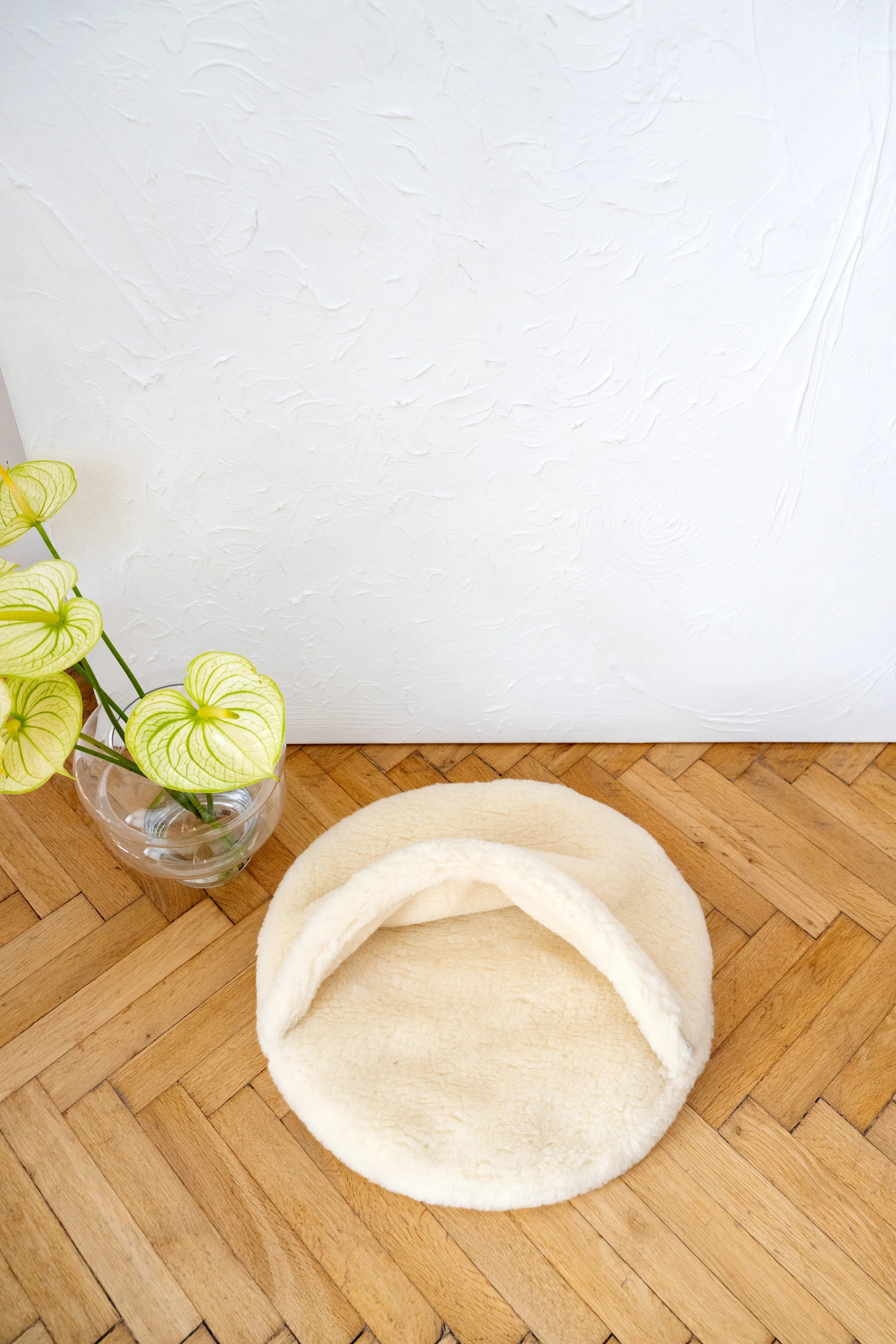 Natural Wool Pet Cave White | Hand-Felted Cat & Small Dog Bed | Mellow Pet - detail view